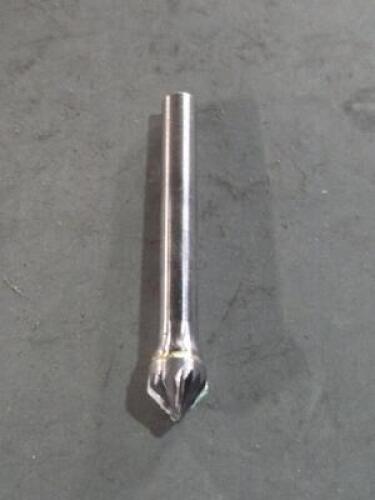 DESCRIPTION: (1) SOLID CARBIDE DOUBLE CUT CONE BURR BRAND/MODEL: MADE IN USA 79692398 SIZE: 1/4" DIA 82 DEG QTY: 1
