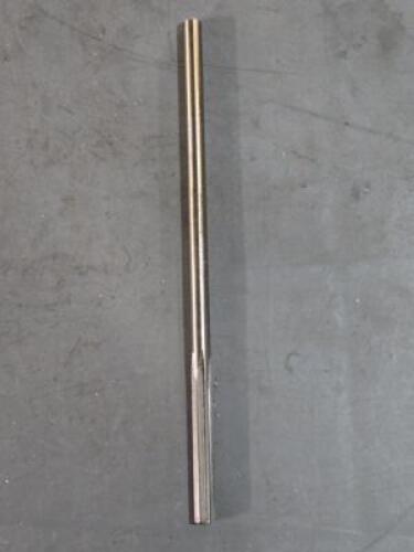 DESCRIPTION: (1) HSS CHUCKING REAMER BRAND/MODEL: VC 02020204 SIZE: 0.2020" DIA RETAIL$: $31.87 QTY: 1