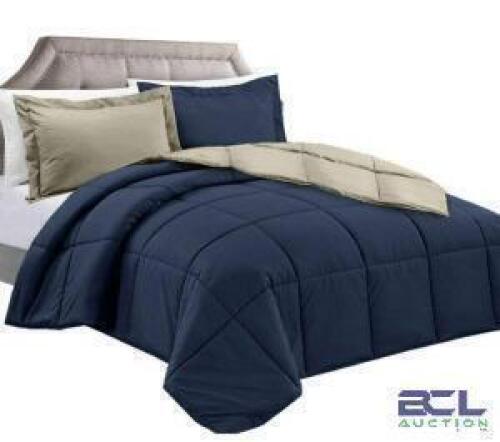 DOUBLE FULL/QUEEN REVERSIBLE COMFORTER NAVY/GREY