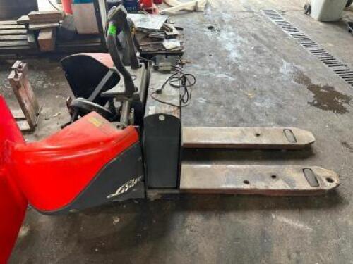 ELECTRIC PALLET JACK - NOT OPERATIONAL.