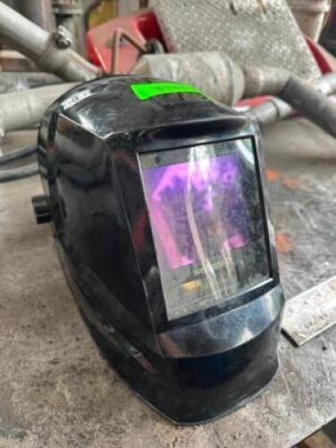 WELDING VISOR