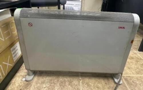 SMAL 30" BASEBOARD ELECTRIC HEATER.