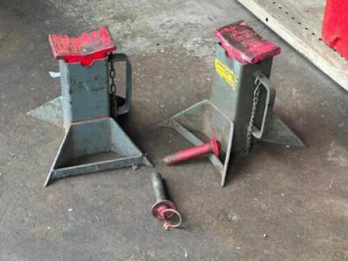 JACK STAND PAIR