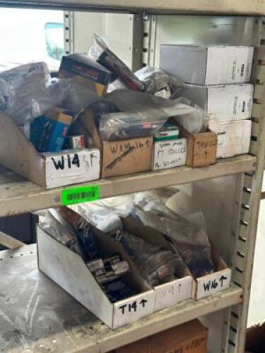 LARGE GROUP OF ASSORTED SPARK PLUGS