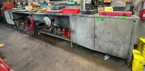 20' WORKBENCH WITH DOUBLE CABINETS