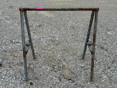 DESCRIPTION: 36" METAL STAND LOCATION: LOT QTY: 1
