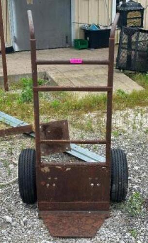 DESCRIPTION: 2-WHEEL HAND TRUCK LOCATION: LOT QTY: 1