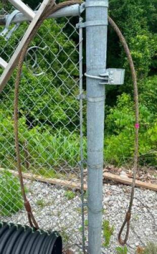 DESCRIPTION: METAL CABLE EYE SLING LOCATION: LOT QTY: 1