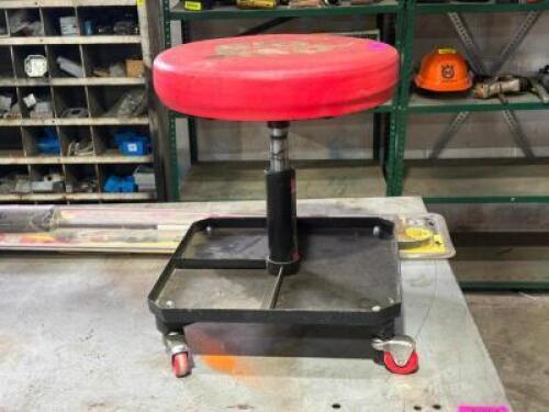 DESCRIPTION: ROLLABOUT MECHANICS STOOL LOCATION: WAREHOUSE QTY: 1