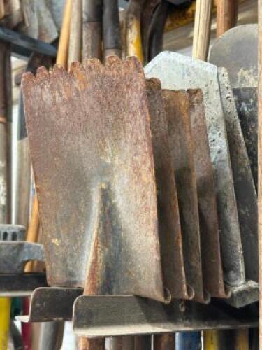 DESCRIPTION: (5) ASSORTED SHOVELS LOCATION: BACK WAREHOUSE QTY: 5
