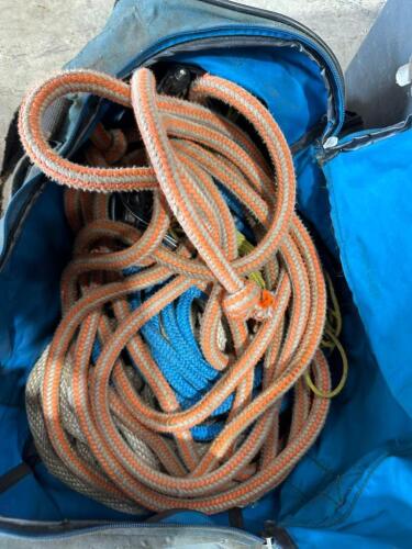 DESCRIPTION: BAG OF ASSORTED ROPE AS SHOWN LOCATION: BACK WAREHOUSE QTY: 1