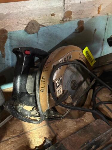 DESCRIPTION: ELECTRIC SKILSAW LOCATION: WAREHOUSE QTY: 1