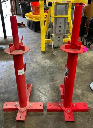 DESCRIPTION: (2) PORTABLE TIRE CHANGERS BRAND/MODEL: PITTSBURGH 69686 LOCATION: WAREHOUSE QTY: 2