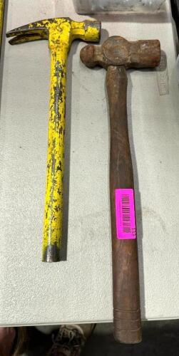 DESCRIPTION: (2) HAMMERS LOCATION: WAREHOUSE QTY: 2