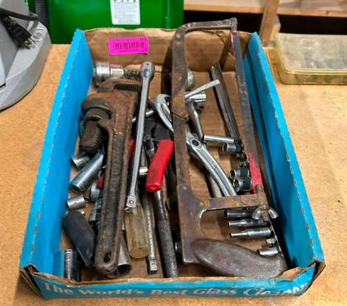 DESCRIPTION: ASSORTED TOOLS AS SHOWN LOCATION: WAREHOUSE QTY: 1