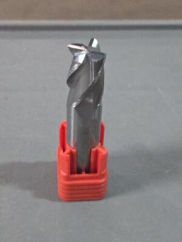 DESCRIPTION: (1) SOLID CARBIDE GP STUB SQ ENDMILL BRAND/MODEL: FULLERTON 32153 SIZE: 5/8" DIA RETAIL$: $163.98 QTY: 1