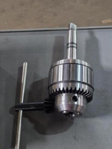 DESCRIPTION: (1) JT5 MOUNT, DRILL CHUCK BRAND/MODEL: JSCOBS 08590911 SIZE: 3/" TO 1" RETAIL$: $704.27 QTY: 1