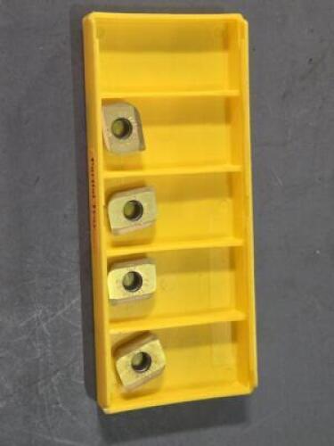 DESCRIPTION: (4) CARBIDE MILLING INSERTS BRAND/MODEL: SANDVIK COROMANT R331 1A-115063-WL 1025 RETAIL$: $63.00 QTY: 4