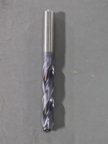 DESCRIPTION: (1) SOLID CARBIDE JOBBER DRILL BITS BRAND/MODEL: EMUGE TA213344.0953 SIZE: 9.53mm RETAIL$: $429.78 QTY: 1