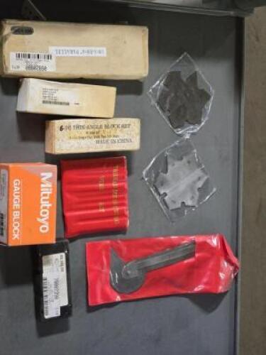 DESCRIPTION: (1) TRAY OF VARIOUS MEASURING DEVICES QTY: 1