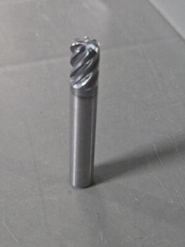 DESCRIPTION: (2) SOLID CARBIDE CORNER RADIUS END MILL BRAND/MODEL: MA FORD 119160 SIZE: 3/8" DIA 1/2" LOC 0.060CR RETAIL$: $132.61 QTY: 2
