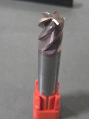 DESCRIPTION: (2) SOLID CARBIDE CORNER RADIUS STUB END MILL BRAND/MODEL: FULLERTON 37629 SIZE: 1/2" DIA RETAIL$: $173.98 QTY: 2