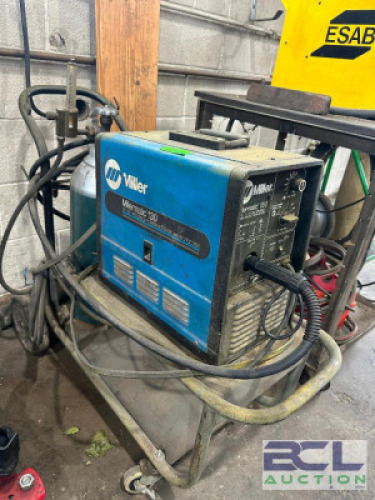 MILLERMATIC 130 DC ARC WELDER.