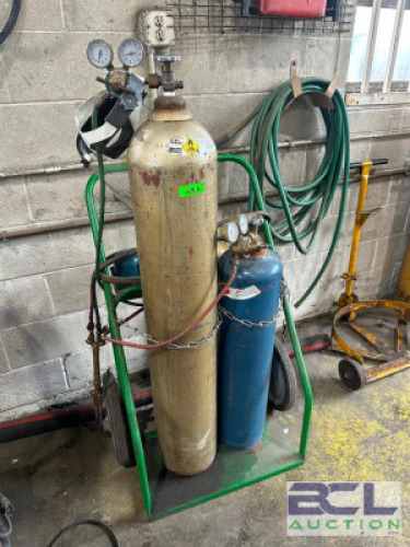 ACETYLENE CART W/ TANKS, TORCH. AND HOSE.