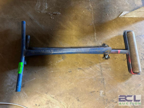 ROLLER CONVEYOR STAND