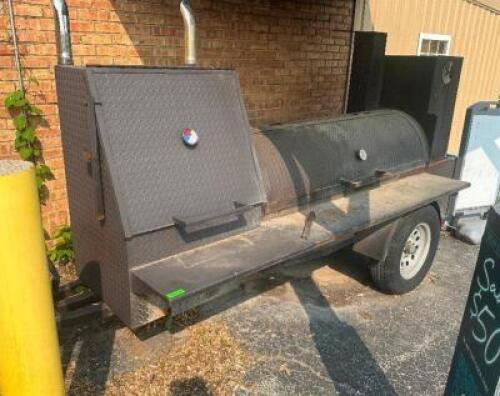 PIT MASTER PRO MOBILE BBQ SMOKER GRILL.