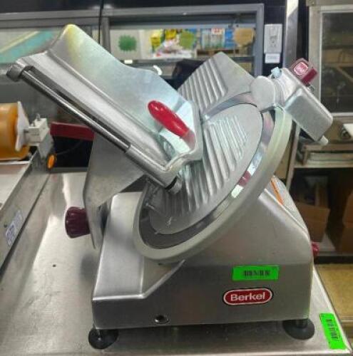 BERKEL 827-A DELI SLICER