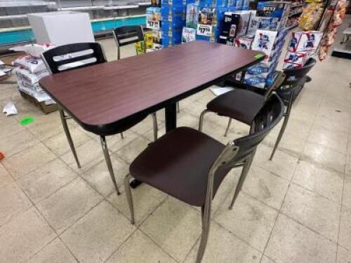 (4) CHAIRS AND (1) 42" LAMINATE TABLE.