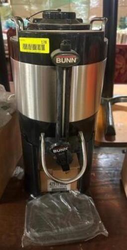 BUNN SATELLITE INSULATED BEVERAGE DISPENSER W/ STAND ( NEW )