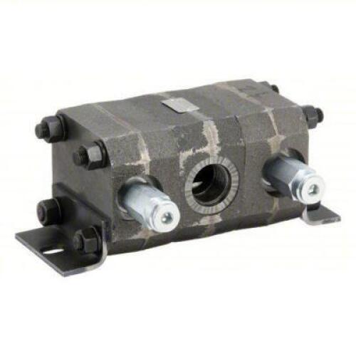 DESCRIPTION: (1) HYDRAULIC FLOW DIVIDER BRAND/MODEL: CONCENTRIC #4F662 INFORMATION: PERMANENT MOLDED CAST IRON SIZE: 9.85 IN LG, 4.25 IN WD, 4 IN HT R