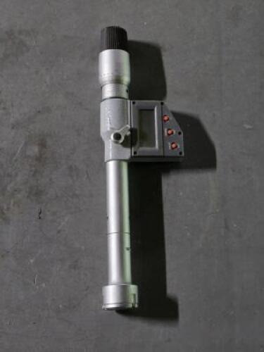 DESCRIPTION: (1) ELECTRONIC INSIDE MICROMETER BRAND/MODEL: SPI MS160719012 SIZE: 1-1.2" RETAIL$: $822.67 QTY: 1