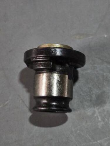 DESCRIPTION: (2) POSITIVE DRIVE TAP ADAPTER BRAND/MODEL: TECHNIKS 91/11 -4036 SIZE: #8 #6 RETAIL$: $89.96 QTY: 2