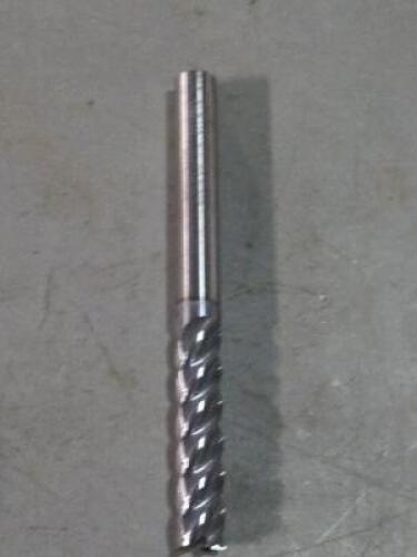 DESCRIPTION: (2) SOLID CARBIDE CORNER RADIUS END MILL BRAND/MODEL: MA FORD 37020 SIZE: 3/8" DIA 1-5/8" LOC RETAIL$: $200.60 QTY: 2