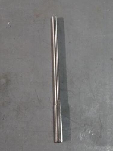 DESCRIPTION: (2) HSS CHUCKING REAMERS BRAND/MODEL: AV 11V460 SIZE: 0.3580" DIA RETAIL$: $78.46 QTY: 2