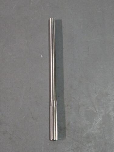 DESCRIPTION: (3) HSS CHUCKING REAMERS BRAND/MODEL: AV 13H702 SIZE: 0.3105" dia 19/64" sd RETAIL$: $116.70 QTY: 3