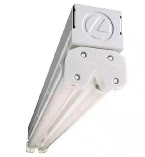 2-LIGHT HIGH OUTPUT MULTI-VOLT T5 COMPACT WHITE FLUORESCENT STRIP LIGHT