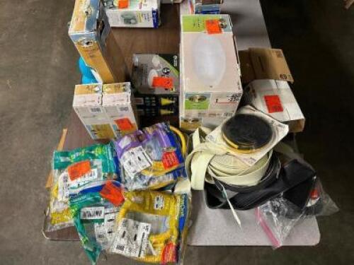 LARGE GROUP OF ASSORTED HARDWARE AND LIGHTING