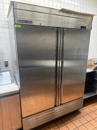 MAXX COLD TWO DOOR REACH IN COOLER
