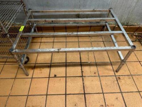 36" CHROME DUNNAGE RACK.