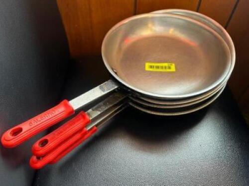 (3) 10" SKILLETS