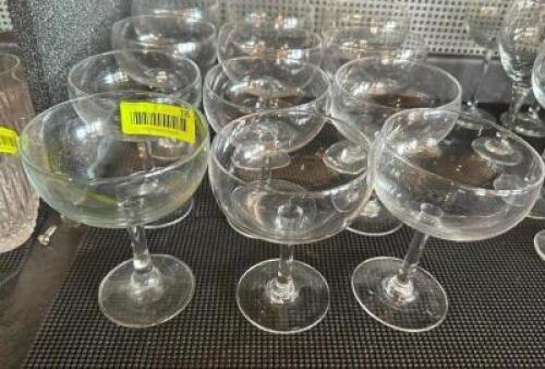 (12) CHAMPAGNE GLASSES