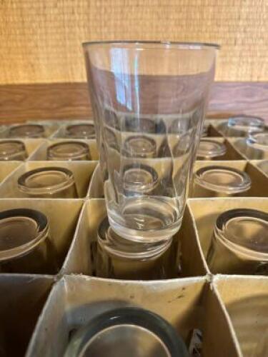 (24) 16 OZ MIXING GLASSES