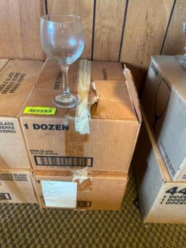 (24) WINE GLASSES