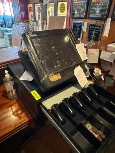 SAMS 4 ELECTRONIC CASH REGISTER W/ TABLET AND CREDIT CARD SWIPES/