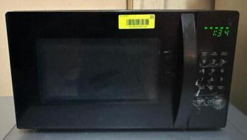 HOUSEHOLD MICROWAVE OVEN