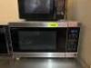 CAROUSEL HOUSEHOLD MICROWAVE OVEN - 2